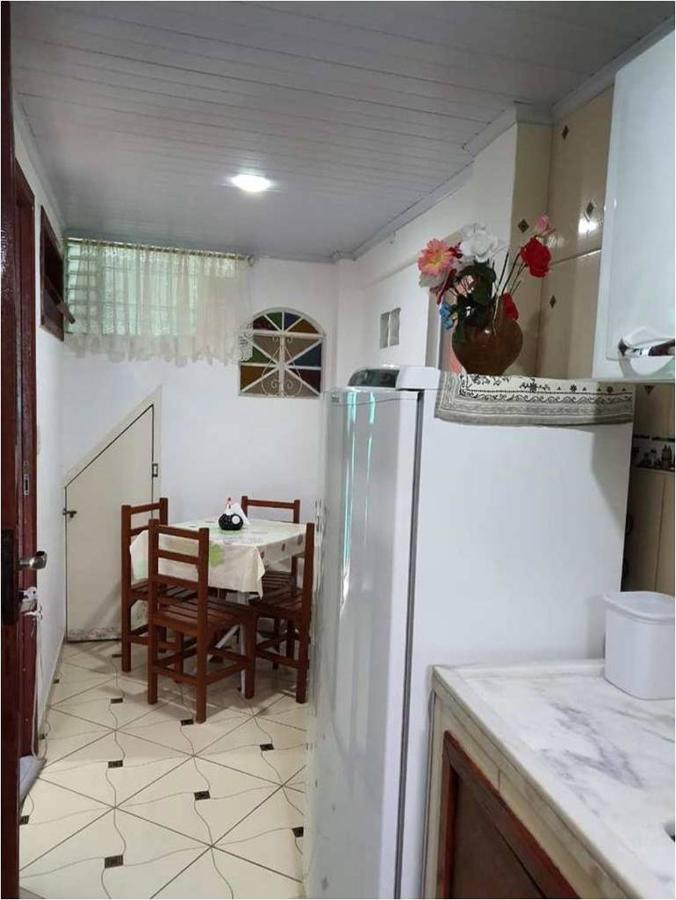 Suites E Kitinetes Farol Do Cabo 아라이알도카보 외부 사진